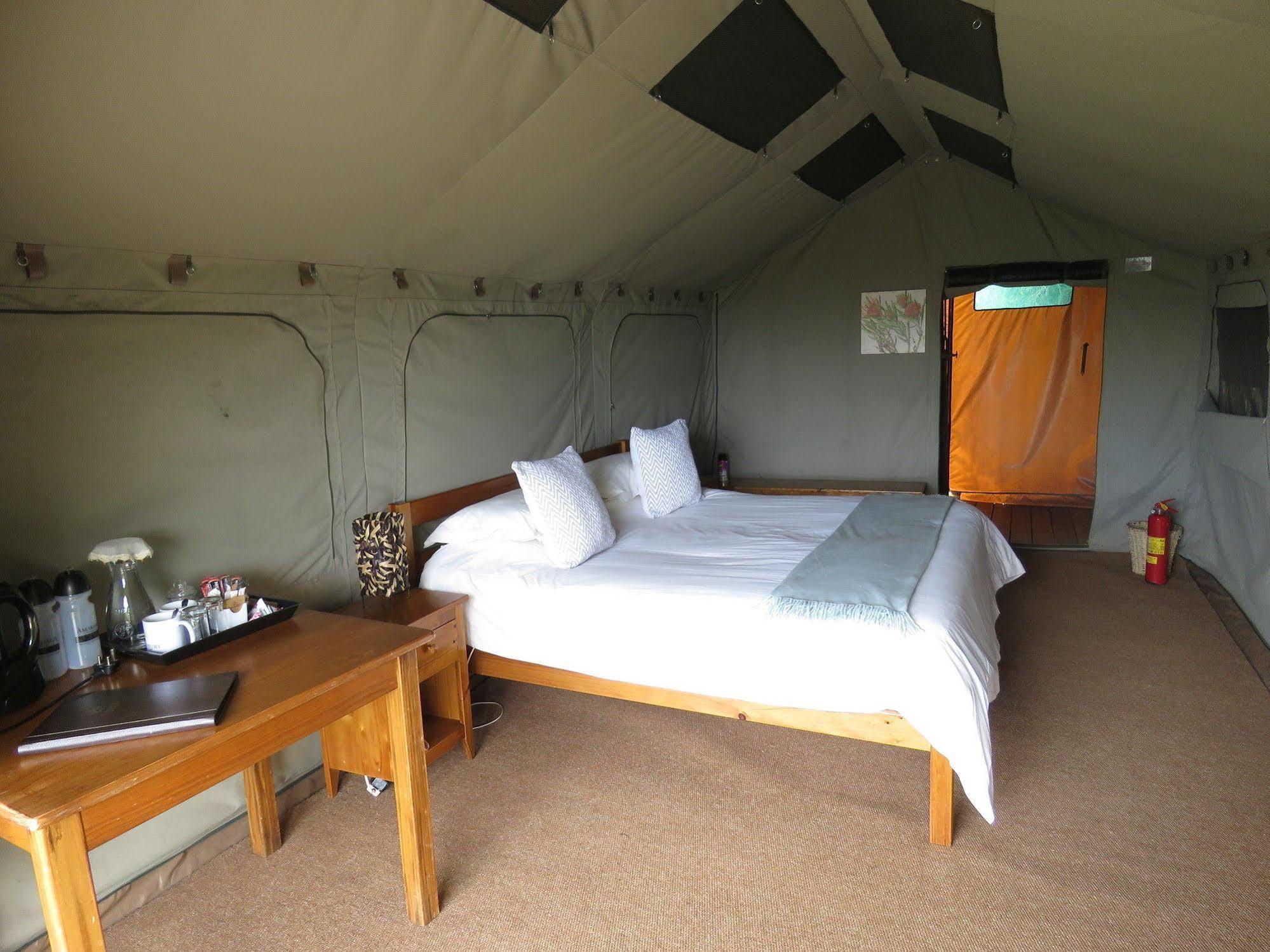 Woodbury Tented Camp - Reserva de Amakhala Exterior foto